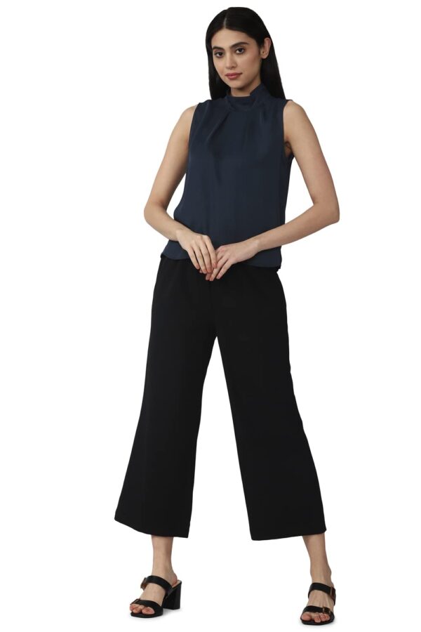 Women's Solid Regular Fit Blouse - Image 5