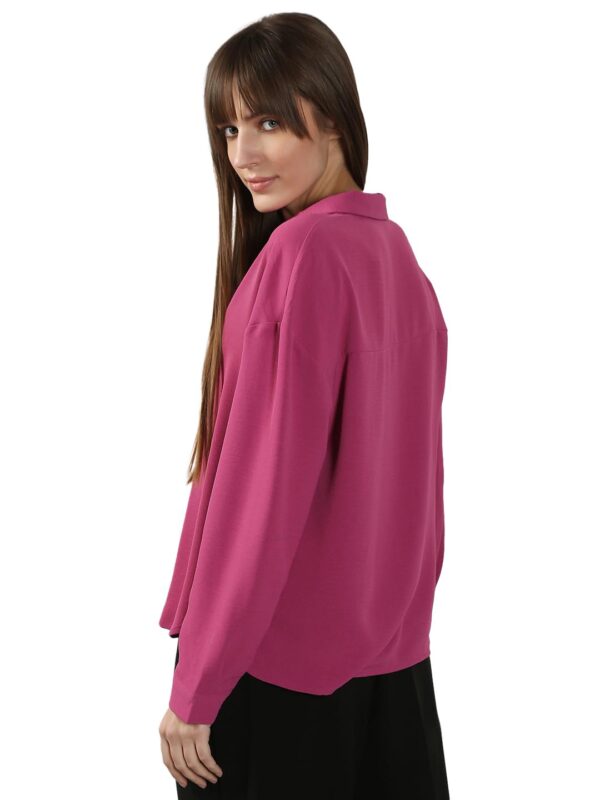 Women's Solid Regular Fit T-Shirt - Image 4