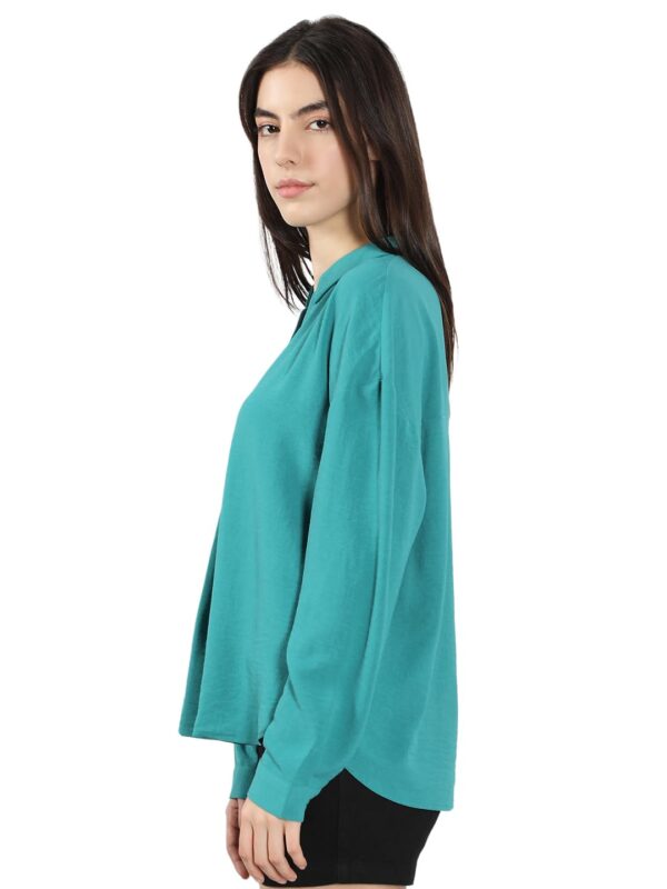 Women's Solid Regular Fit T-Shirt - Image 15