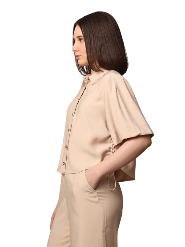 Women's Solid Regular Fit Shirt - Image 5