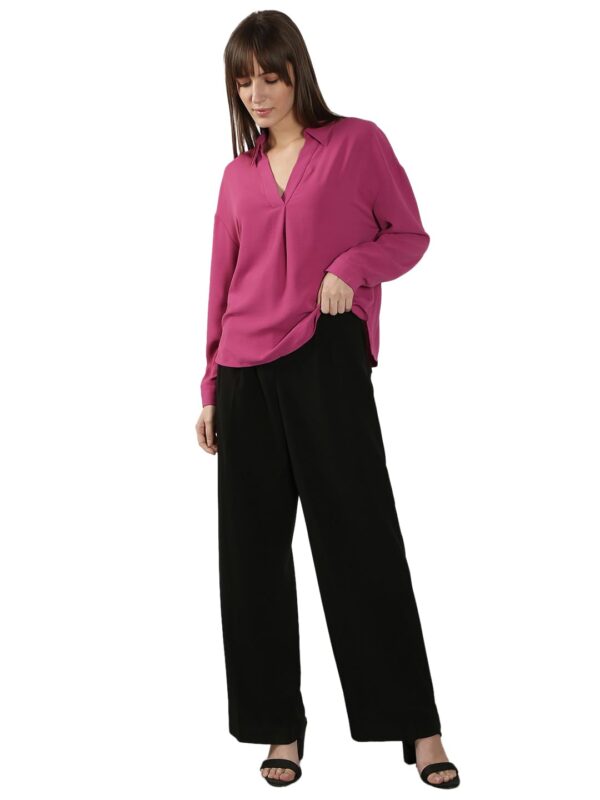 Women's Solid Regular Fit T-Shirt - Image 5