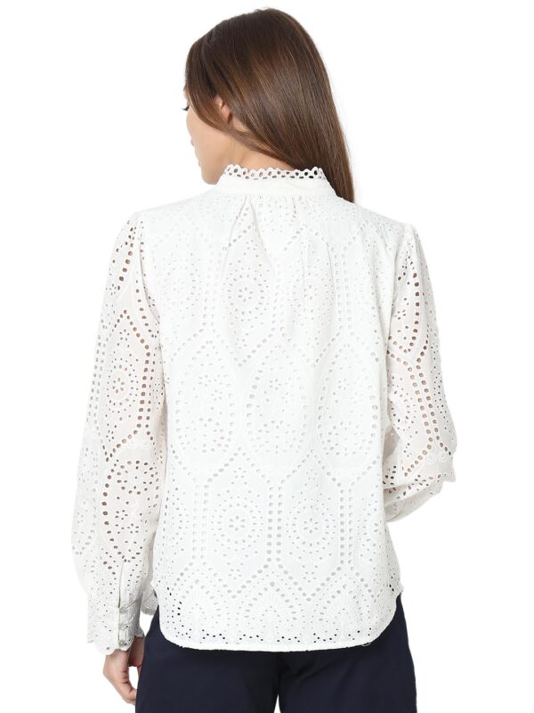 Women's Solid Regular Fit Shirt - Image 4