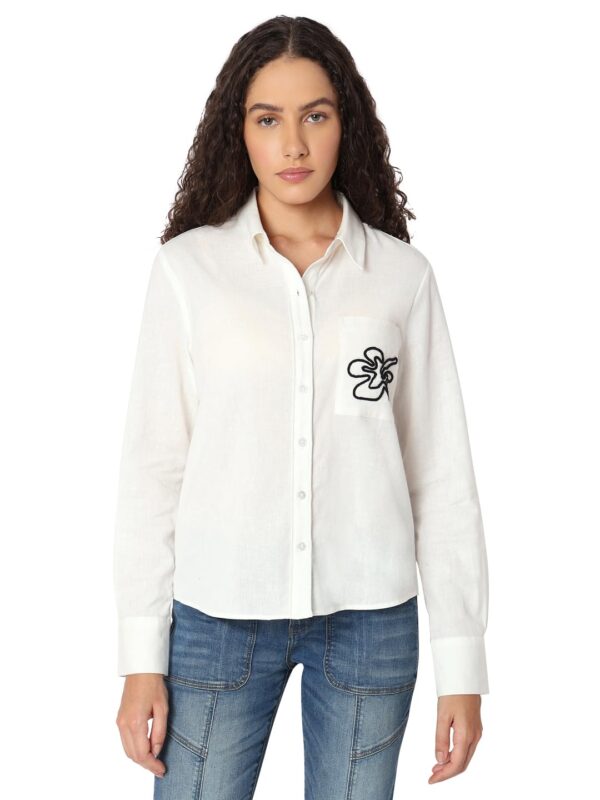 Women's Solid Regular Fit Shirt - Image 7