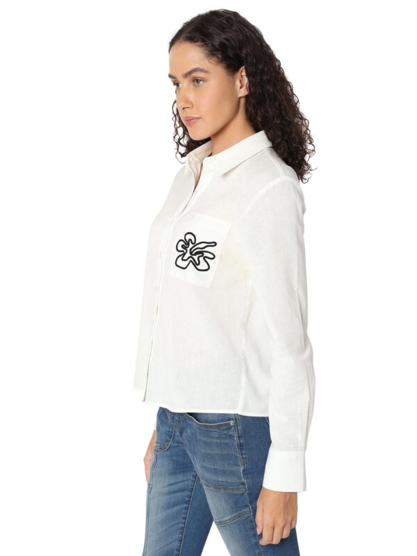 Women's Solid Regular Fit Shirt - Image 9