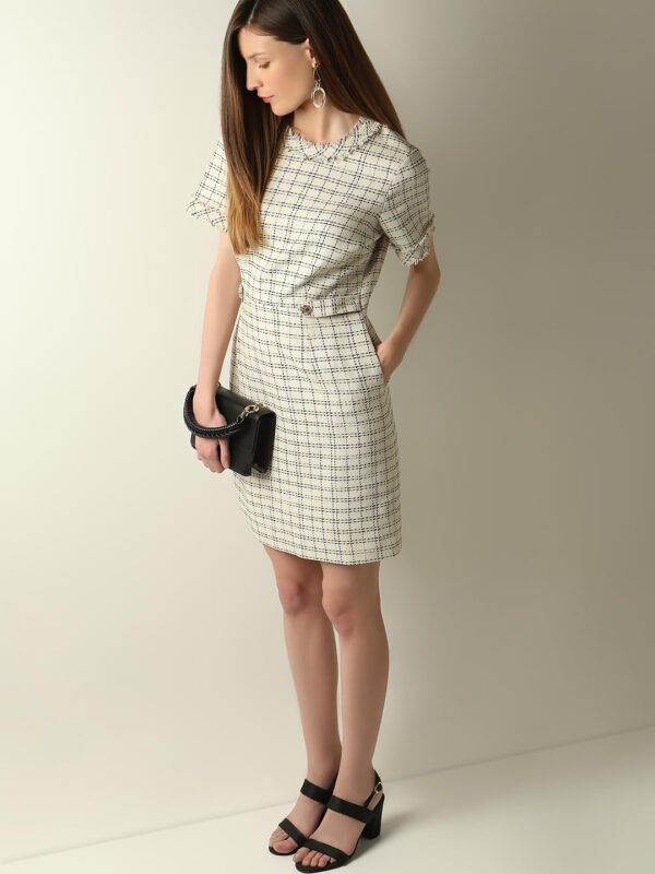 Women's Polyester Shift Above The Knee Dress - Image 2
