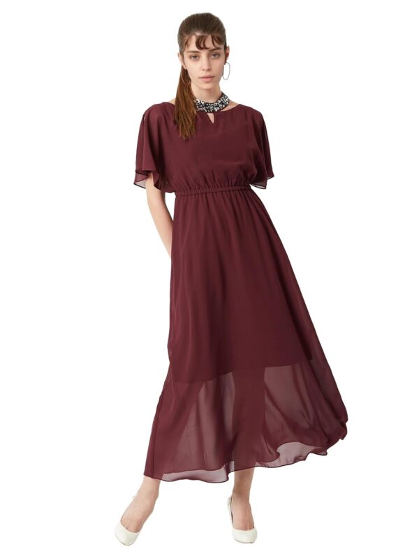Women's Wine Red Flared Solid Embellished Gathered Maxi Dress