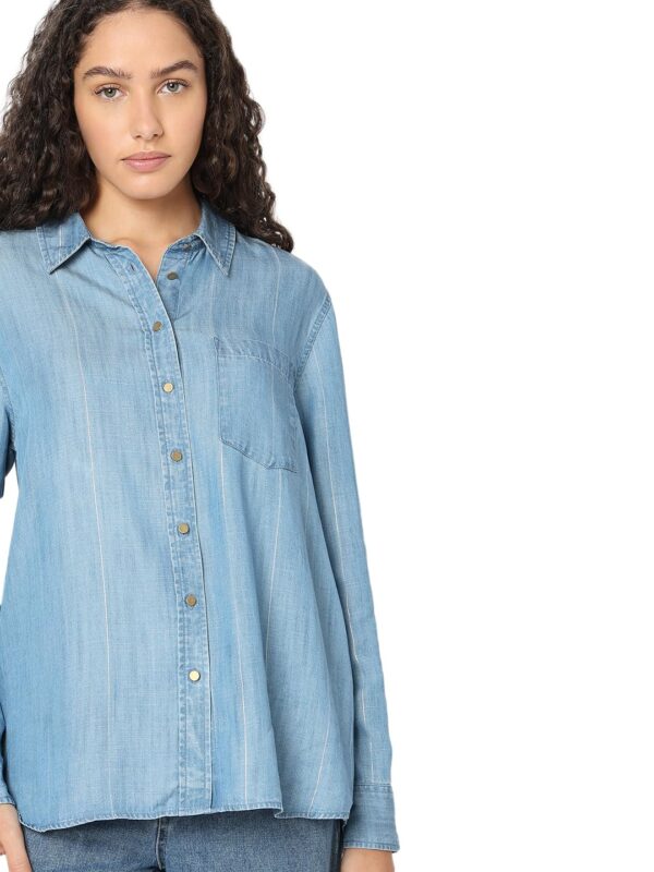 Women's Solid Regular Fit Shirt - Image 6