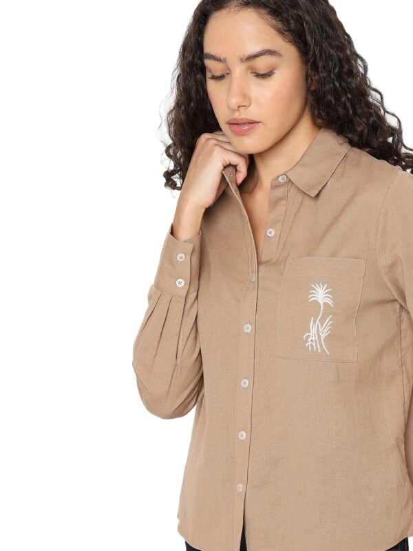 Women's Solid Regular Fit Shirt - Image 6
