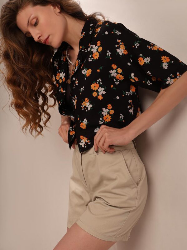 Women's Relaxed Fit Shirt - Image 2